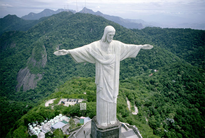 Christ the Redeemer by Paul Landowski