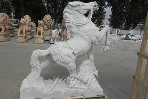 Outdoor garden marble horse statue